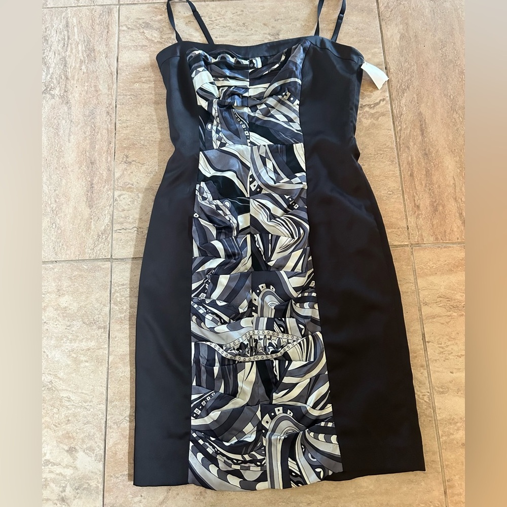 Bebe STRAPLESS BUSTIER Dress Size S Color B/W